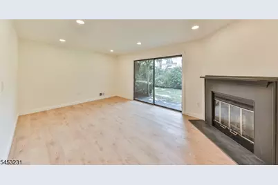 813 Spruce Hills Dr, Glen Gardner, NJ 08826 - Photo 9