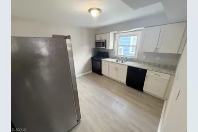 240 Wainwright St, Newark, NJ 07112 - Photo 17