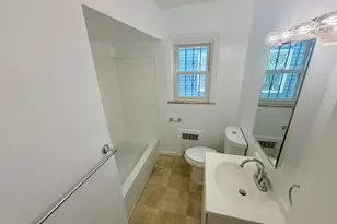 240 Wainwright St, Newark, NJ 07112 - Photo 9