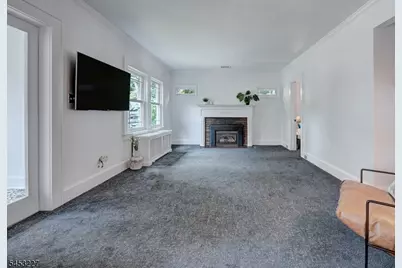 10 Marion Rd, Verona Twp., NJ 07044 - Photo 5