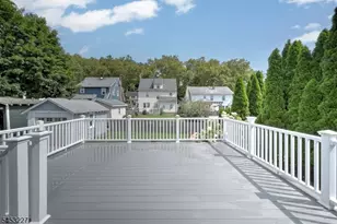 10 Marion Rd, Verona Twp., NJ 07044 - Photo 11