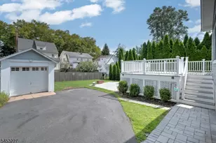 10 Marion Rd, Verona Twp., NJ 07044 - Photo 21