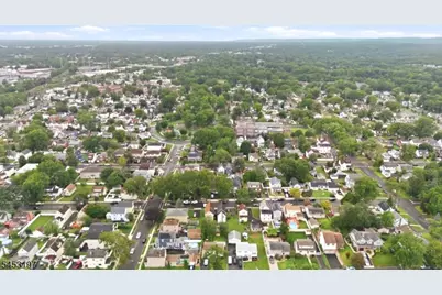 511 Roosevelt St, Roselle Park, NJ 07204 - Photo 31