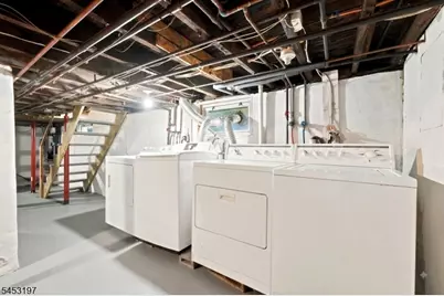 511 Roosevelt St, Roselle Park, NJ 07204 - Photo 27