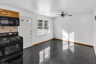 69 N 4th St, Paterson, NJ 07522 - Photo 9