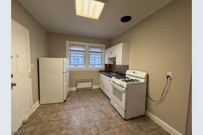 443 Erico Ave, Elizabeth, NJ 07202 - Photo 7