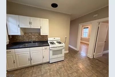 443 Erico Ave, Elizabeth, NJ 07202 - Photo 9