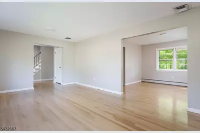 21 Saint Germain Dr, Clark Township, NJ 07066 - Photo 7