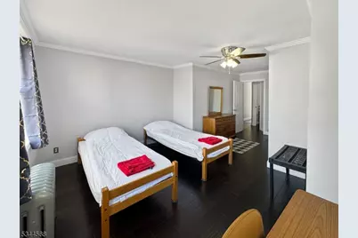113 Van Winkle Ave #B, Jersey City, NJ 07306 - Photo 11