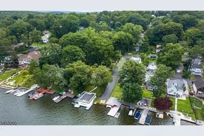 165 New Jersey Ave, Jefferson Township, NJ 07849 - Photo 23