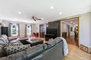 1120 N Washington Ave, Green Brook Township, NJ 08812 - Photo 15