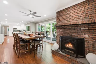 1120 N Washington Ave, Green Brook Township, NJ 08812 - Photo 11