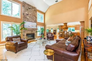 2 Goldfinch Run, Kinnelon, NJ 07405 - Photo 11
