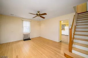 110 Amherst Ave, Woodbridge Township, NJ 07067 - Photo 13
