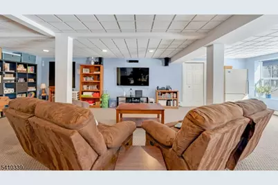 5656 Berkshire Valley Rd, Jefferson Township, NJ 07438 - Photo 29