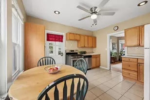 7 Morris Plns Ave, Morris Plains, NJ 07950 - Photo 11