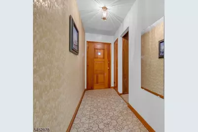 46 Camden Rd, Hillsborough Township, NJ 08844 - Photo 11