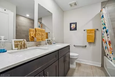 22 Kelsch Dr, Morris Plains, NJ 07950 - Photo 25