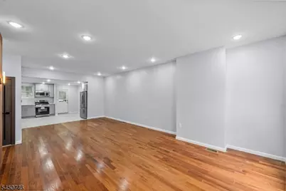 100 Atlantic St, Jersey City, NJ 07304 - Photo 9