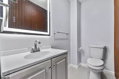 100 Atlantic St, Jersey City, NJ 07304 - Photo 15