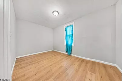 212 Port Ave, Elizabeth, NJ 07206 - Photo 9