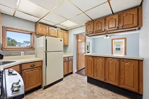 624 Britton St, Elizabeth, NJ 07202 - Photo 11