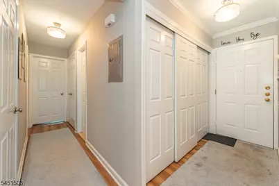4 B-C Foxwood Dr #C, Morris Plains, NJ 07950 - Photo 11