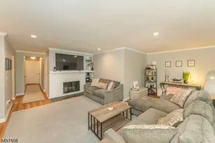 4 B-C Foxwood Dr, Morris Plains, NJ 07950 - Photo 7