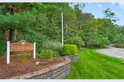 4 B-C Foxwood Dr #C, Morris Plains, NJ 07950 - Photo 23