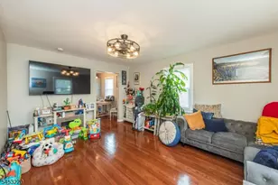 1109 Lincoln St, Linden, NJ 07036 - Photo 7