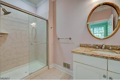 7 Bonnieview Ln, Montville Township, NJ 07082 - Photo 17