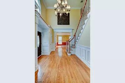 7 Bonnieview Ln, Montville Township, NJ 07082 - Photo 3