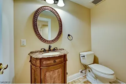 7 Bonnieview Ln, Montville Township, NJ 07082 - Photo 37