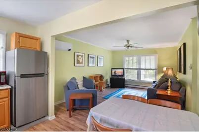 35 Lorettacong Dr, Jefferson Township, NJ 07849 - Photo 9