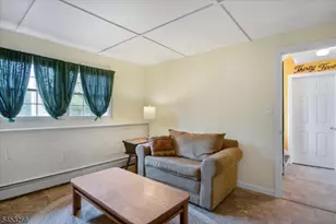 35 Lorettacong Dr, Jefferson Township, NJ 07849 - Photo 17
