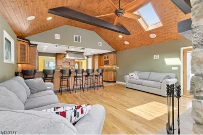 1526 N Stiles St, Linden, NJ 07036 - Photo 5