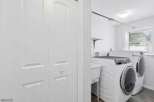 1526 N Stiles St, Linden, NJ 07036 - Photo 25