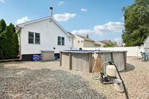1526 N Stiles St, Linden, NJ 07036 - Photo 39