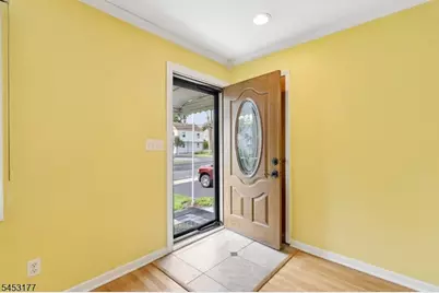 1526 N Stiles St, Linden, NJ 07036 - Photo 3