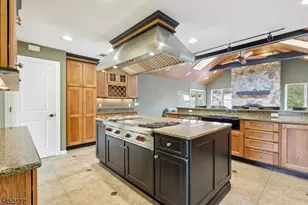 1526 N Stiles St, Linden, NJ 07036 - Photo 13
