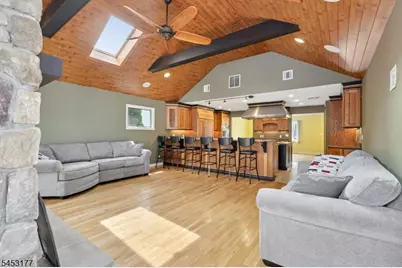 1526 N Stiles St, Linden, NJ 07036 - Photo 7