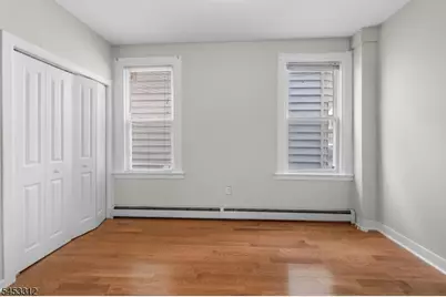 185 N 18th St, East Orange, NJ 07017 - Photo 13