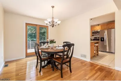 1008 Carteret Rd, Bridgewater, NJ 08807 - Photo 9