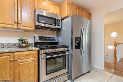 1008 Carteret Rd, Bridgewater, NJ 08807 - Photo 15