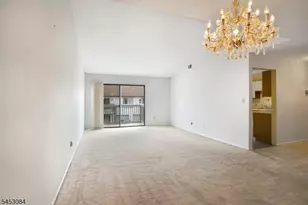 252 Drake Ln, Roxbury Township, NJ 07852 - Photo 3
