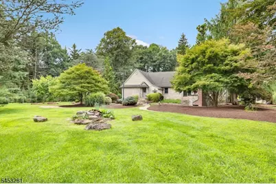 312 Naughright Rd, Washington Township, NJ 07853 - Photo 35