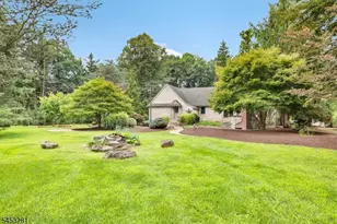 312 Naughright Rd, Washington Township, NJ 07853 - Photo 35