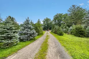312 Naughright Rd, Washington Township, NJ 07853 - Photo 49