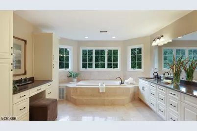 31 Primrose Ln, Bernards Township, NJ 07920 - Photo 19