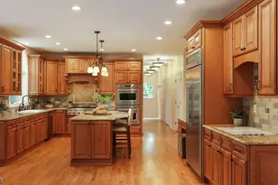31 Primrose Ln, Bernards Township, NJ 07920 - Photo 11